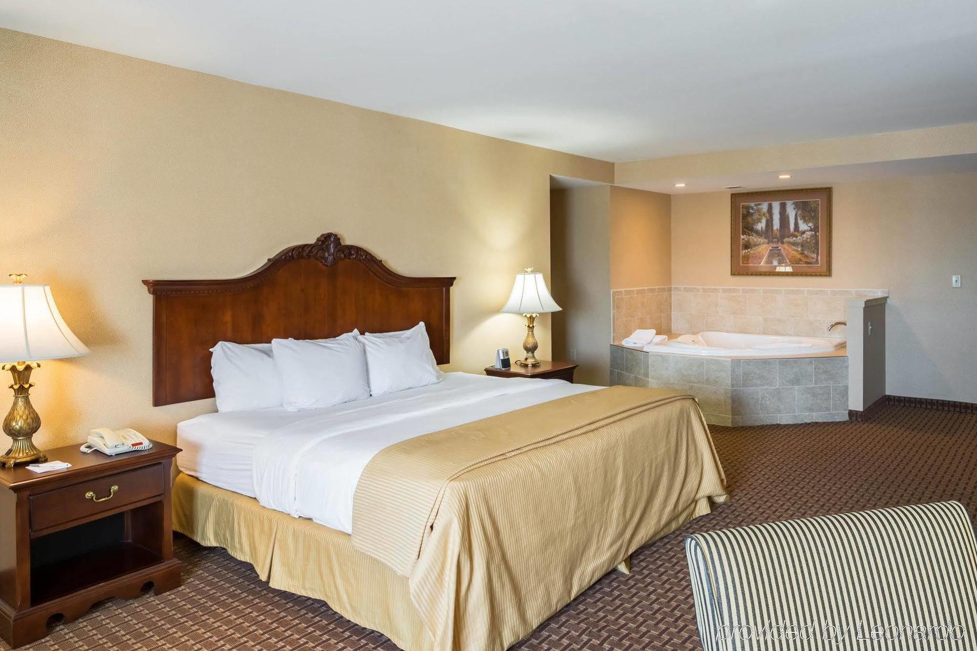 Red Roof Inn & Suites Wilmington - ニューキャッスル エクステリア 写真
